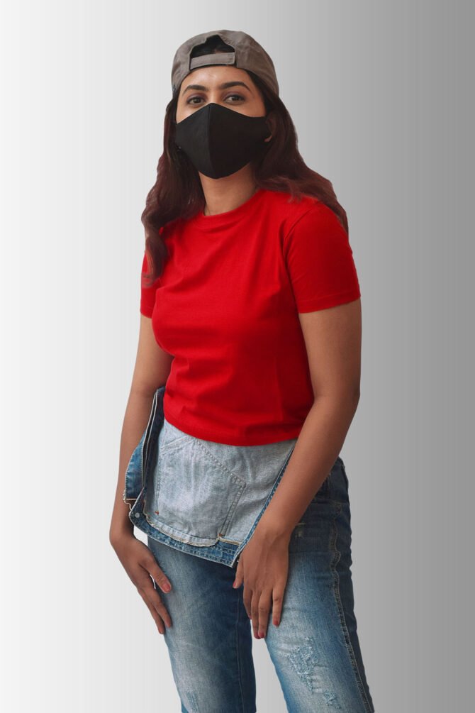 Red Crop Top Kommet