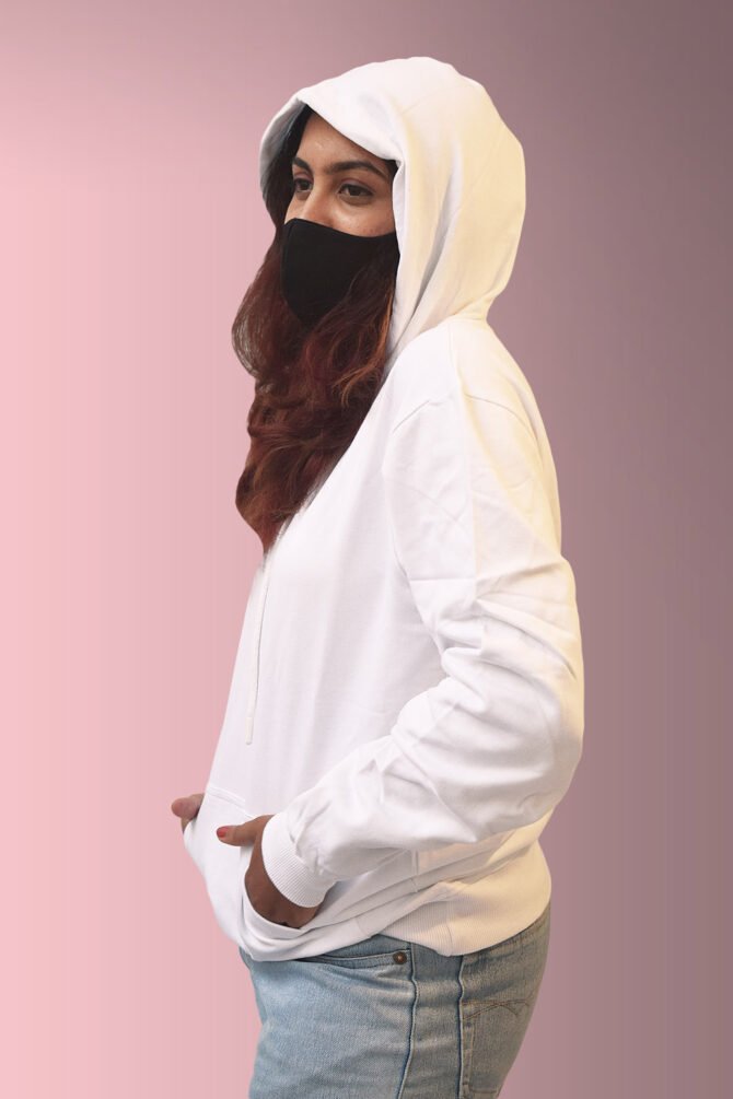 White Hoodie Kommet