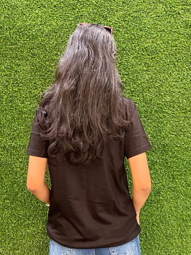 Whimsical Black T-shirt Kommet