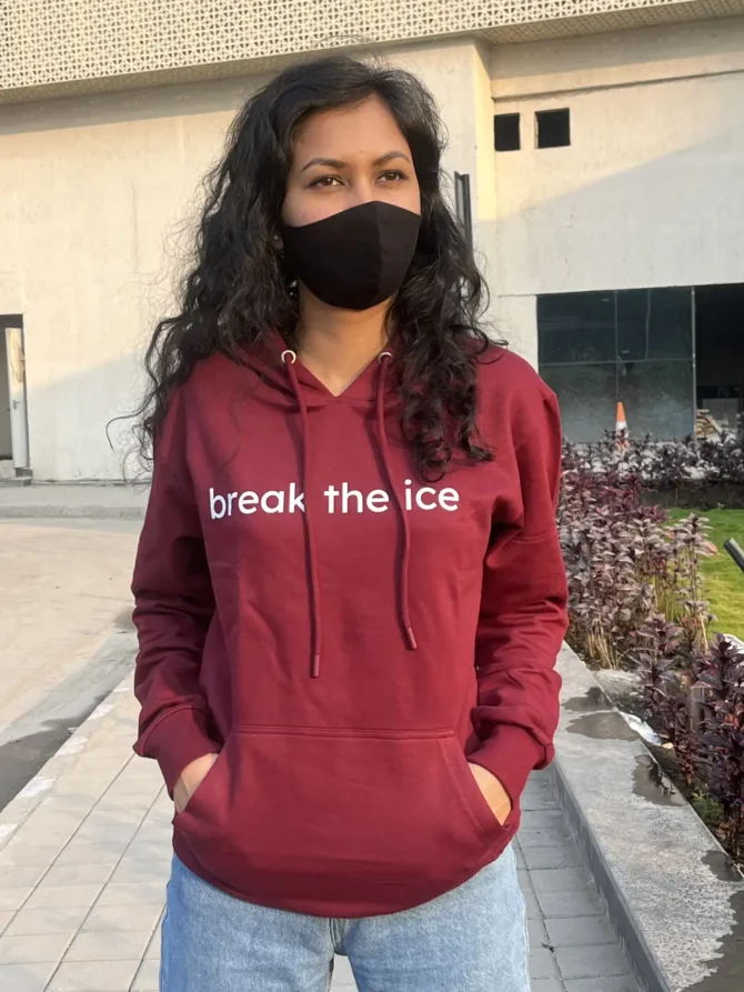 Break the ice hoodie kommet